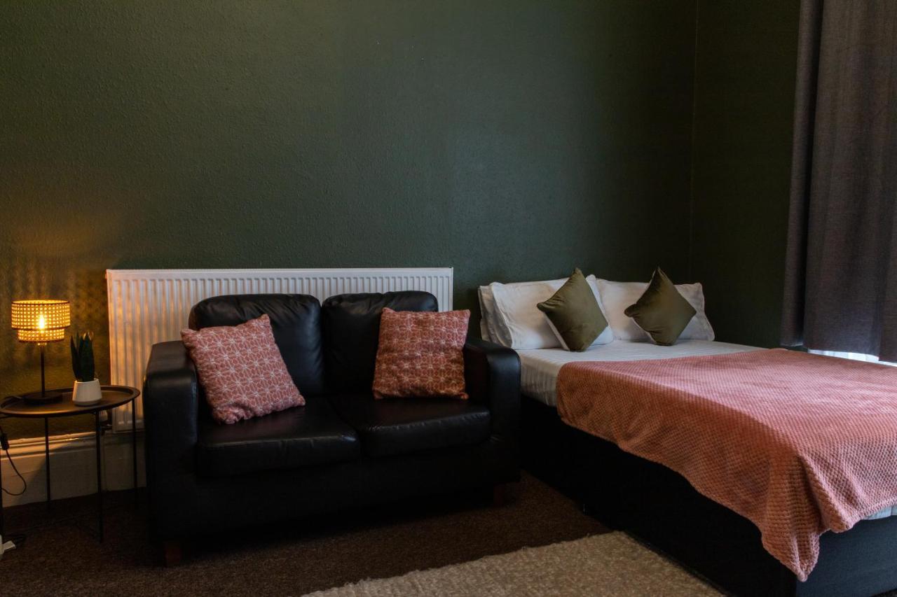 Digbeth City Centre Apartment Sleeps 12 Opposite Coach Station Бирмингем Экстерьер фото